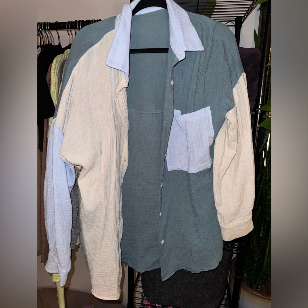 “Dokotoo” Multi-Color Button Down Shirt
